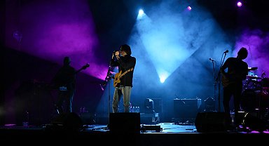 Bursa'da Can Ozan ile müzik dolu akşam