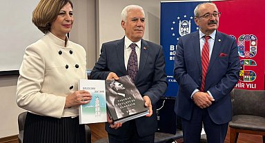 Bursa'da ipekçiliğin geleceği konuşuldu...Bursa ipeğini nesillere aktarmalıyız
