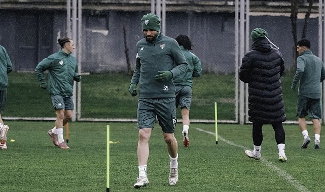 Bursaspor'da Gebze hazırlıkları sürüyor