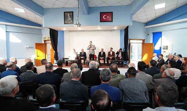 Büyükşehir Belediye Başkanı Dutlulu, Salihli'de muhtarlarla buluştu