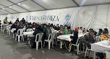 Büyükşehirin iftar sofraları gönüllere dokunuyor