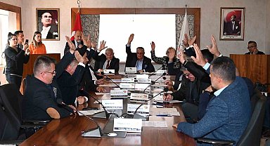 Çamyuva Mahallesi'nde sel ve su baskınına karşı çalışma raporu oy birliği ile kabul edildi