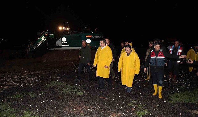 Canpolat ve Kaymakam Şahin'den gece sağanak mesaisi