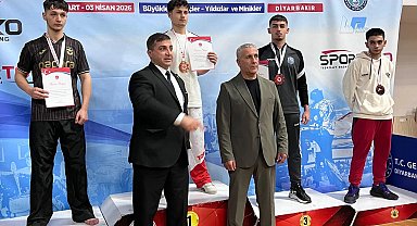 Çayırovalı sporcular o turnuvadan 2 madalyayla döndü