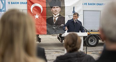 Cemil Tugay, İZSU personeli ile bayramlaştı: "İZSU bizim gururumuzdur"