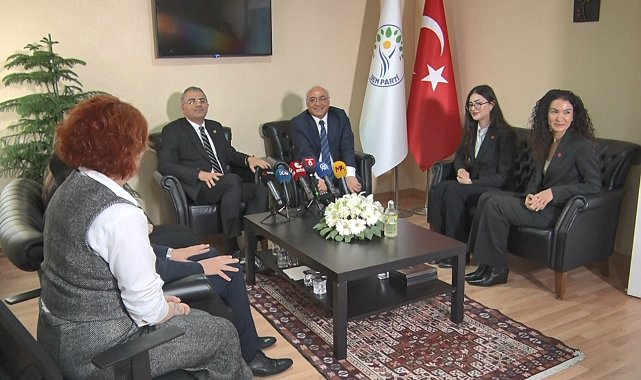CHP'den DEM Partiye bayram ziyareti