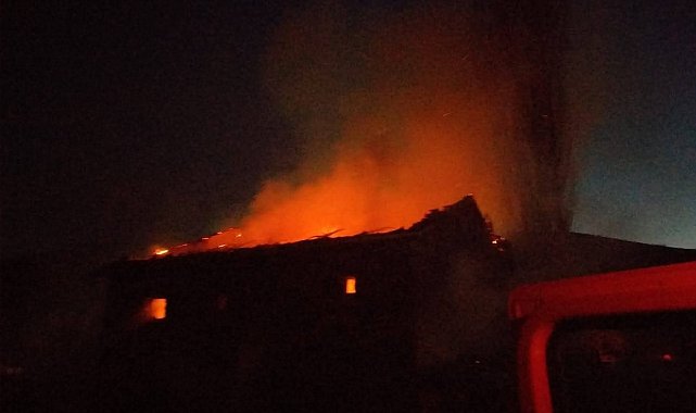 Çıkan yangında 78 yaşındaki kadın evsiz kaldı