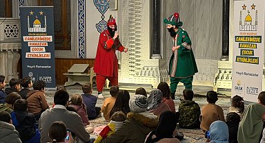 Çocuklar Ramazan'ı Karagöz ve Hacivat ile öğreniyor