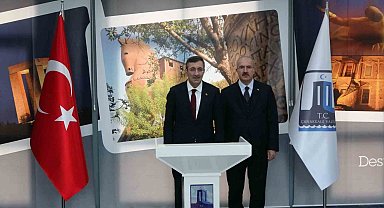 Cumhurbaşkanı Yardımcısı Cevdet Yılmaz, Çanakkale Valiliğini ziyaret etti