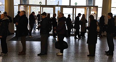 Danimarka halkı genel seçim için sandık başında