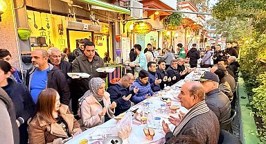 Datça'da 86. Sokak esnafından 400 kişilik iftar