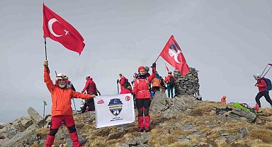 Demircili dağcılar Kaz Dağlarına tırmandı