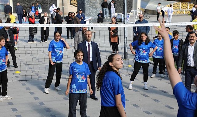 Demirözü'nde voleybol şenliği ve turnuvası için başvuru süreci başladı