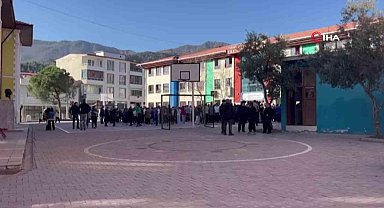 Denizli'de korkutan deprem