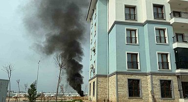 Deprem konutları yakınında yakılan ateş paniğe neden oldu