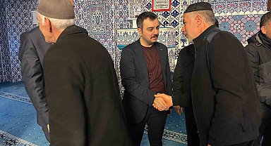 Dicle Kaymakamı Atış, asker, polis, sağlık personeli ve vatandaşlarla bayramlaştı