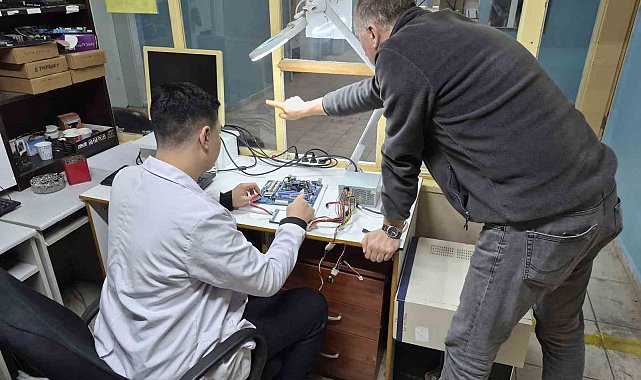 Dijitalleşen iş dünyasının aradığı nitelikli elemanlar meslek liselerinden çıkıyor