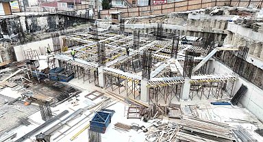 Dilovası Kent Meydanı Projesi'nde inşaat çalışmaları hızla ilerliyor