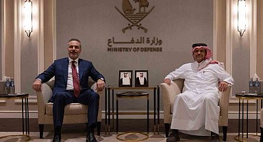 Dışişleri Bakanı Fidan, Katar Savunma Bakanı Al Thani ile bir araya geldi