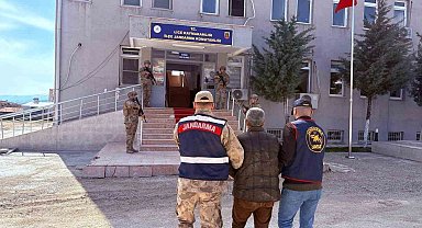 Diyarbakır'da 13 yıldır cinayet ve çeşitli suçlardan aranan şahıs yakalandı