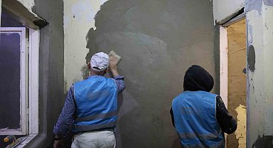 Diyarbakır'da ihtiyaç sahibi vatandaşın evi 'denetimli serbestlik hükümlülerince' onarıma alındı