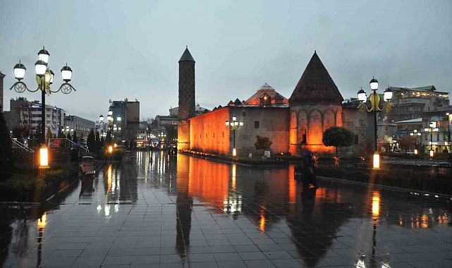Doğuda yüksek kesimlerde kar var