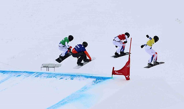 Dünya'nın yıldızları Palandöken'de yarışıyor