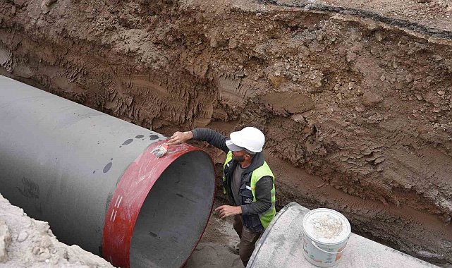 Düzce Belediyesi su şebekesini yeniliyor