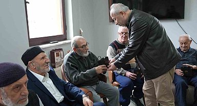 Düzce Belediyesi yaşlıları yine unutmadı