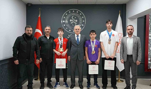 Düzce'nin Şampiyon Taekwondocuları şehri gururulandırıyor
