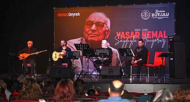 Edebiyatın çınarı Yaşar Kemal Manisa'da anıldı