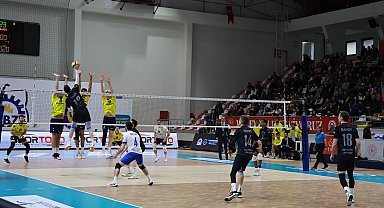 Efeler Ligi'nde normal sezon bitti