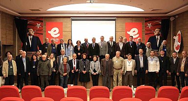 Efeler'de Büyük Menderes'in geleceği masaya yatırıldı
