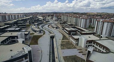 Ege'nin kalbi Uşak'a 23 yılda 135 tesis kazandırıldı