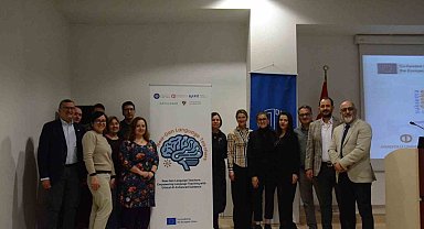 Eğitim Fakültesi'nde yapay zekâ destekli öğretmen eğitimi projesi başlatıldı