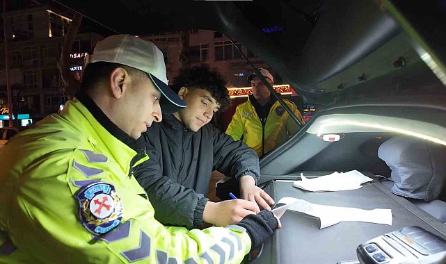 Egzoz sistemi mevzuata aykırı aracı 30 gün men edildi, "Samsun'dan tur atmak için geldim" dedi