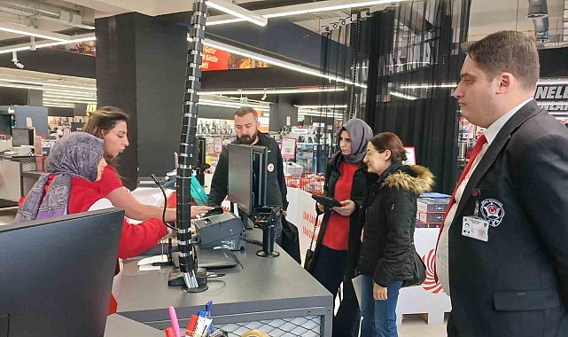 Elazığ'da market ve işletmelere poşet denetimi