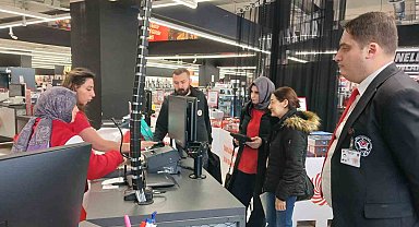 Elazığ'da market ve işletmelere poşet denetimi