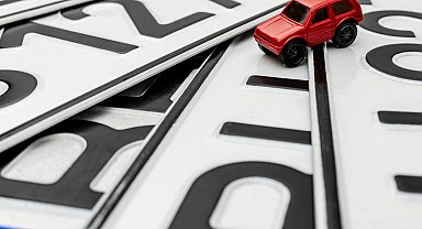 Emniyet'ten APP plaka uyarısı: Cezası 140 bin TL