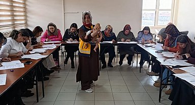 Erzincan İl Sağlık Müdürlüğü personeline temel ilk yardım eğitimi verildi
