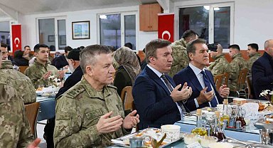 Erzincan'da kahraman gaziler ve aileleri onuruna iftar sofrası kuruldu