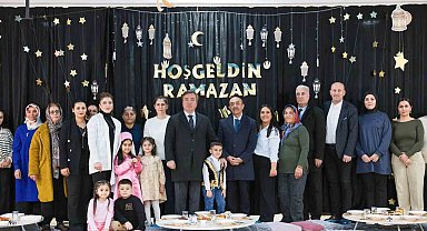 Erzincan'da üç kuşak aynı sofrada buluştu