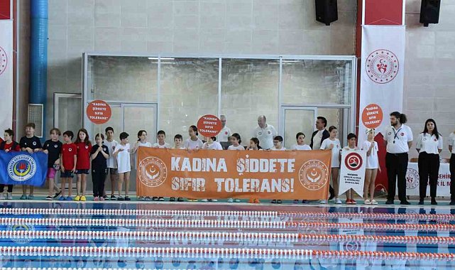 Eskişehir'de 8 Mart Dünya Kadınlar Günü 'Şenlik Yarışları' ile taçlandı