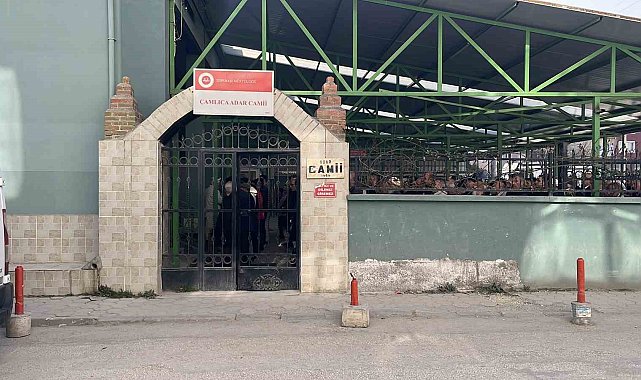Eskişehir'de babasının öldürdüğü 13 yaşındaki kız toprağa verildi
