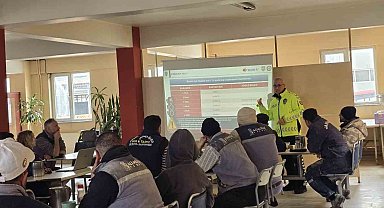 Fabrika çalışanlarına güvenlik trafik eğitimi