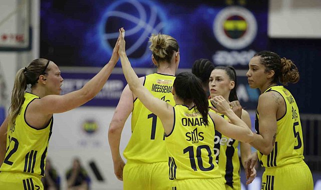 Fenerbahçe, Kadınlar Basketbol Süper Ligi yarı final serisinde 1-0 öne geçti