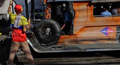 Filipinler'de ulaşım sendikaları artan yakıt fiyatlarına karşı iş bıraktı