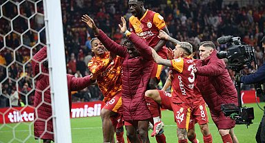 Galatasaray'da maç sonu büyük sevinç