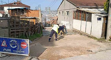 Gebze'de 3 sokakta parke ve bordür çalışması yapıldı