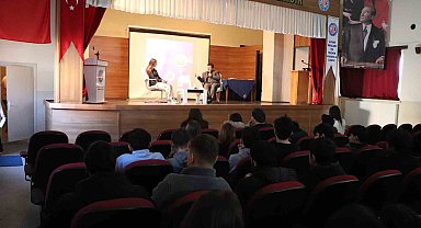 Geleceğin medya çalışanları sektör temsilcileriyle buluştu